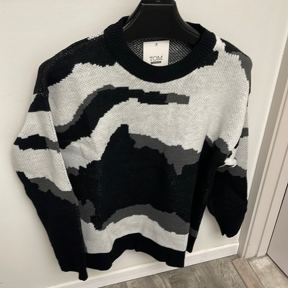 Korean designer knit high fashion sweater BTS look